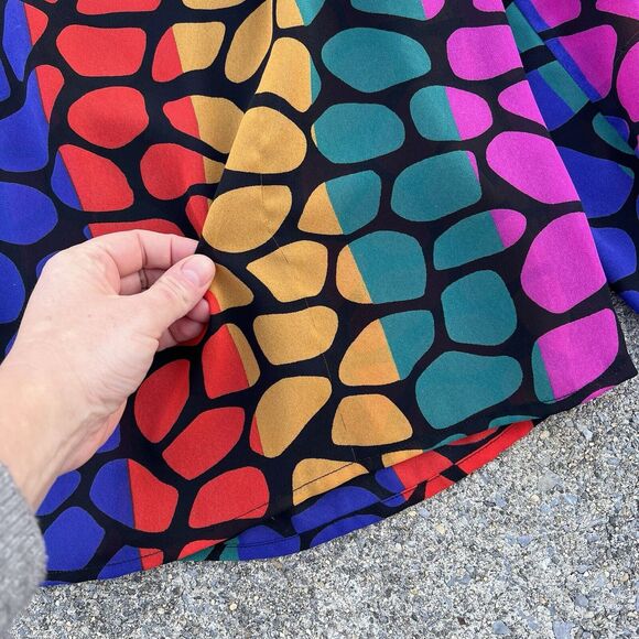 Vintage Geometric Print Semi-Sheer Maximalist Blouse - Picture 9 of 10